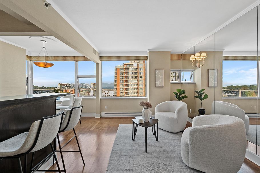 1301 1501 Howe Street Vancouver, BC - 6