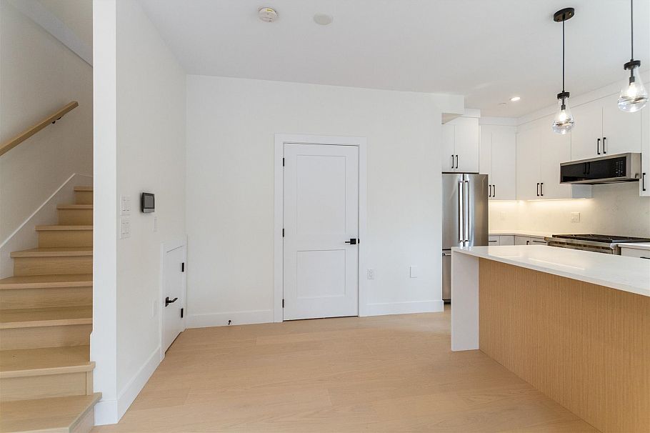 1924 William Street Vancouver, BC - 18