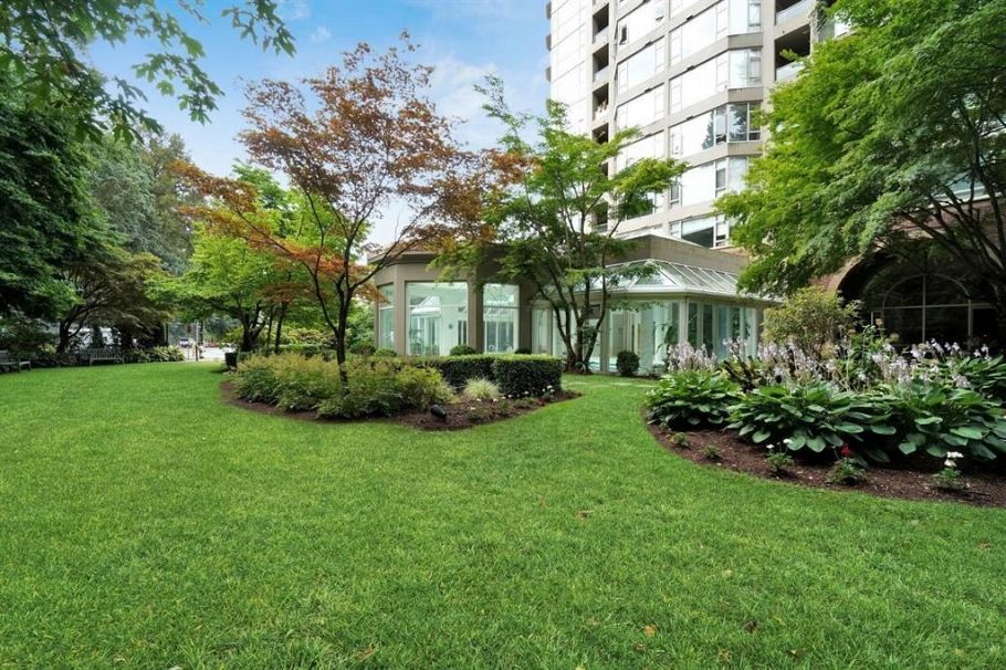 205 1327 E Keith Road North Vancouver, BC - 14