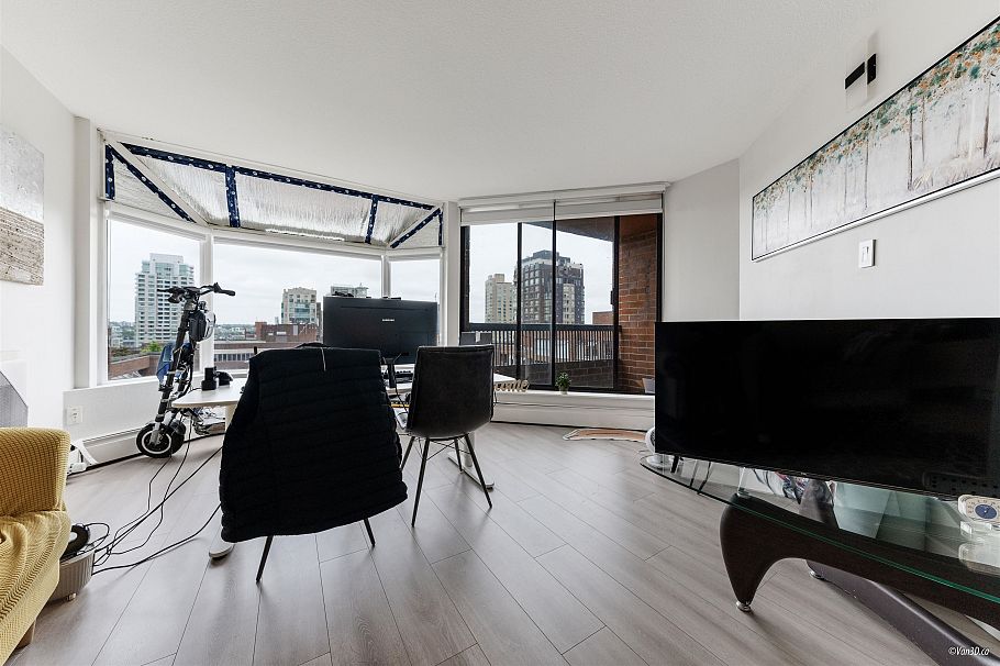 914 950 Drake Street Vancouver, BC - 12