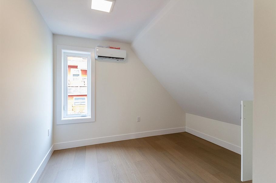 1926 William Street Vancouver, BC - 13