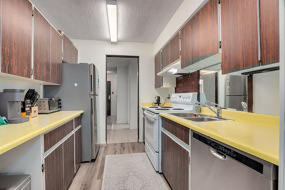 1004 2024 Fullerton Avenue North Vancouver, BC - 11