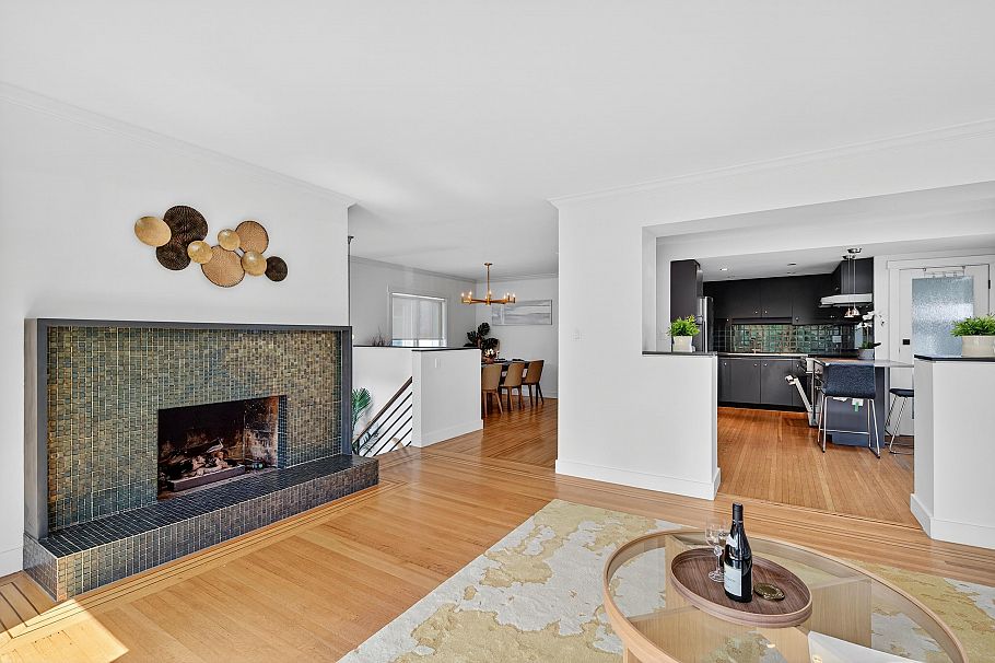 4427 W 7th Avenue Vancouver, BC - 15