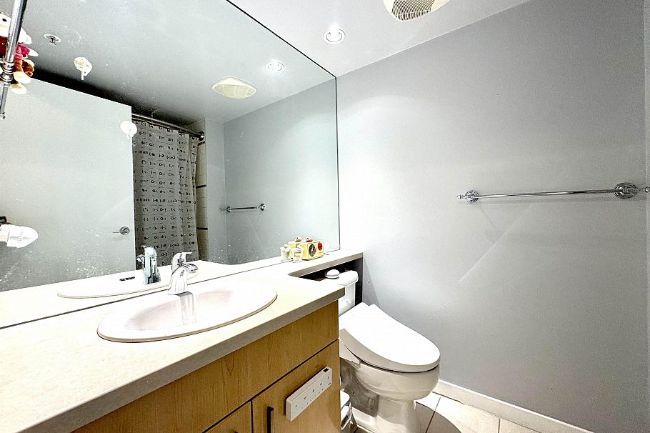 3202 1033 Marinaside Crescent Vancouver, BC - 15