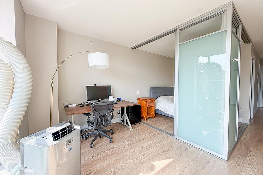 305 1783 Manitoba Street Vancouver, BC - 7