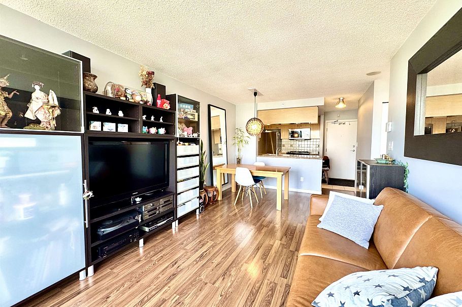 3202 1033 Marinaside Crescent Vancouver, BC - 11