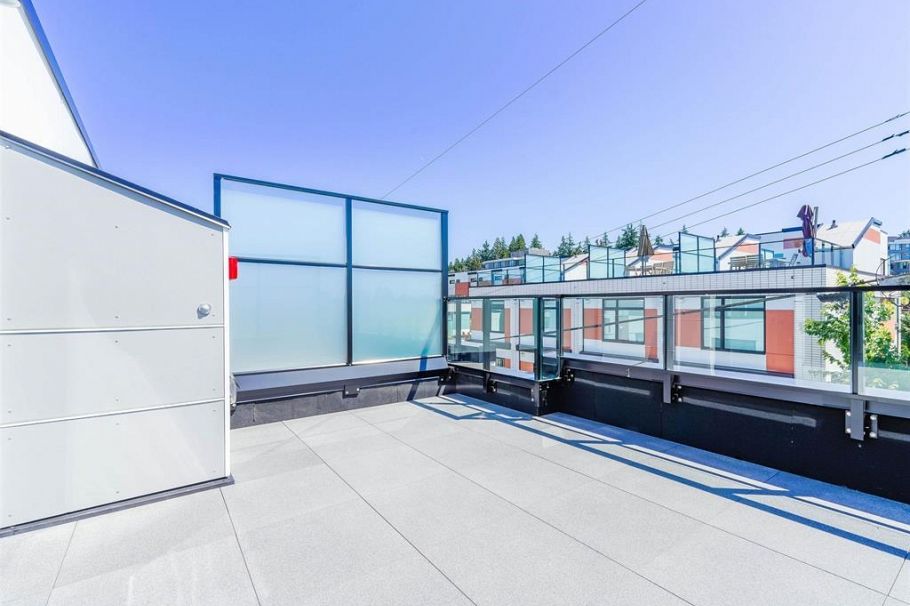 51 550 W 28th Avenue Vancouver, BC - 31