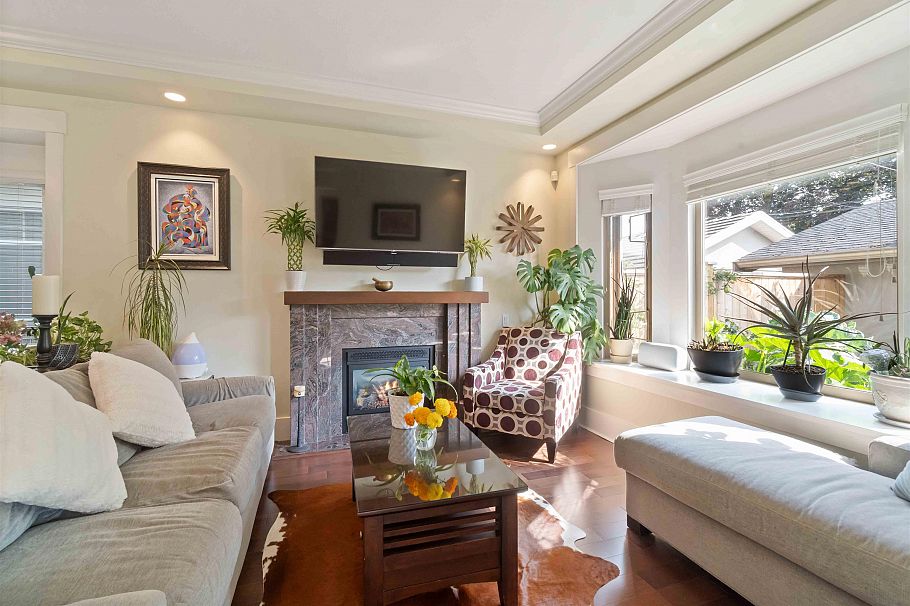 720 W 68th Avenue Vancouver, BC - 8