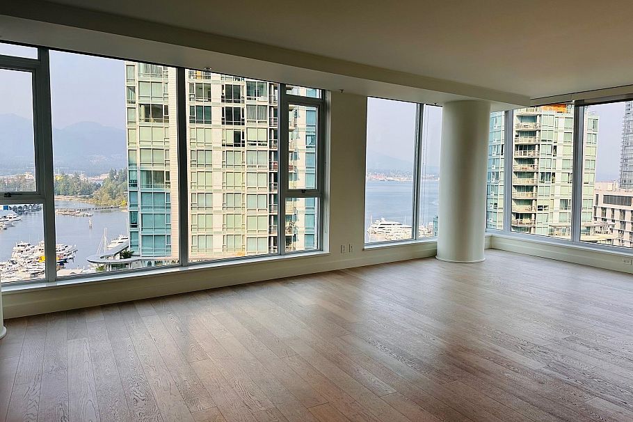 1302 1499 W Pender Street Vancouver, BC - 2