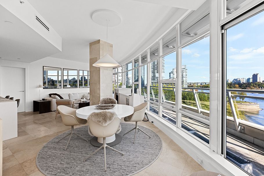 701 628 Kinghorne Mews Vancouver, BC - 9