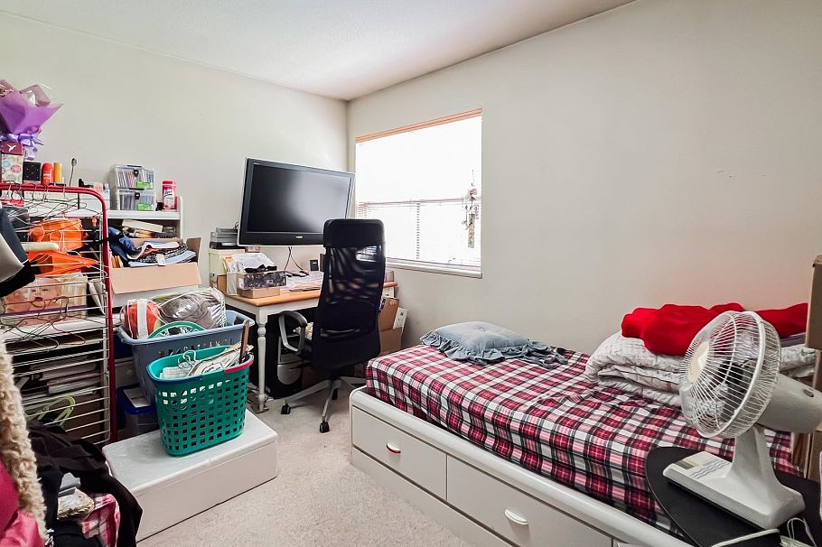 1860 SE Marine Drive Vancouver, BC - 10