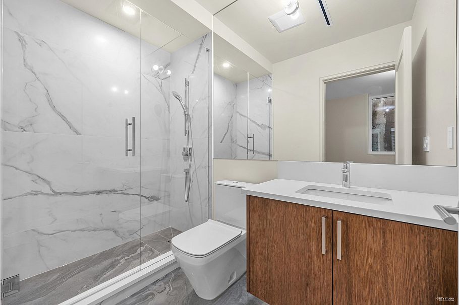 4465 Wallace Street Vancouver, BC - 34