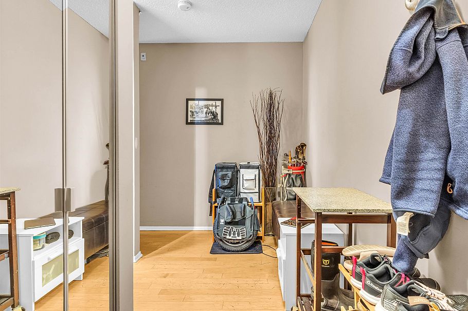 1108 1177 Hornby Street Vancouver, BC - 10