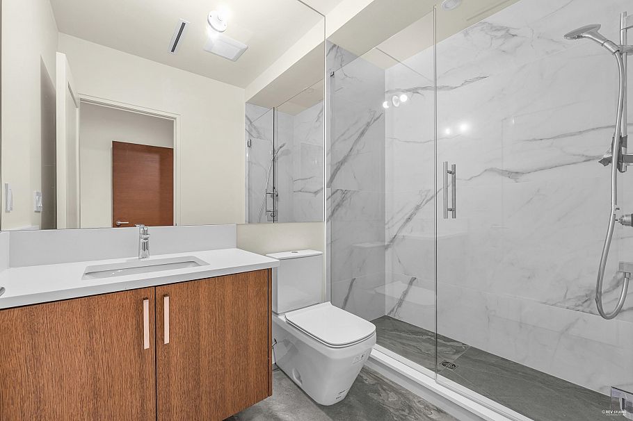 4465 Wallace Street Vancouver, BC - 32