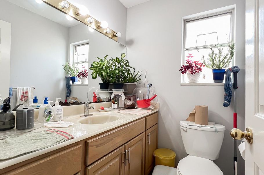 1860 SE Marine Drive Vancouver, BC - 8