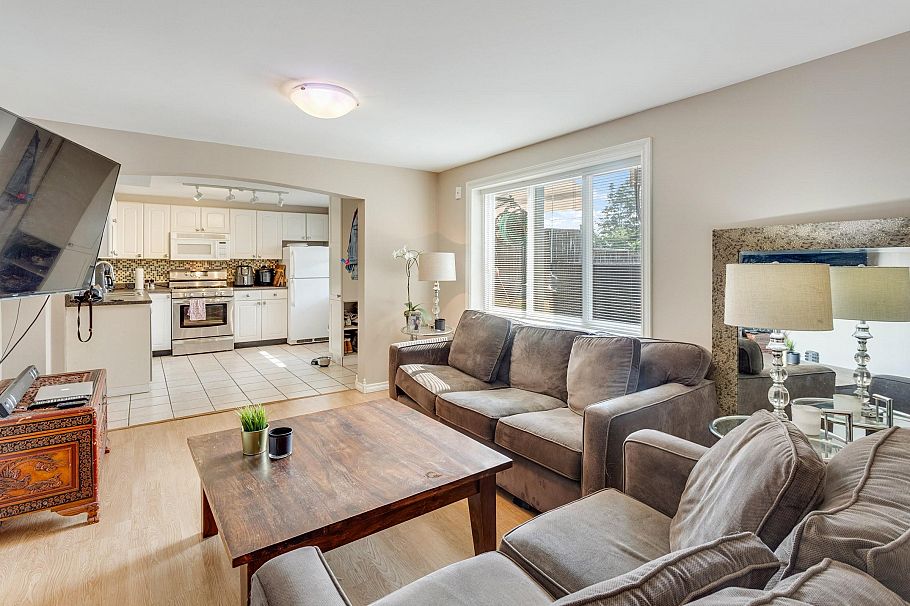 843 Whitchurch Street North Vancouver, BC - 21