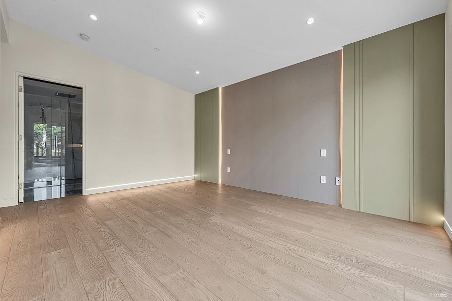 4465 Wallace Street Vancouver, BC - 14