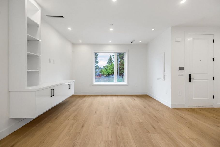 1 3096 Vanness Avenue Vancouver, BC - 9