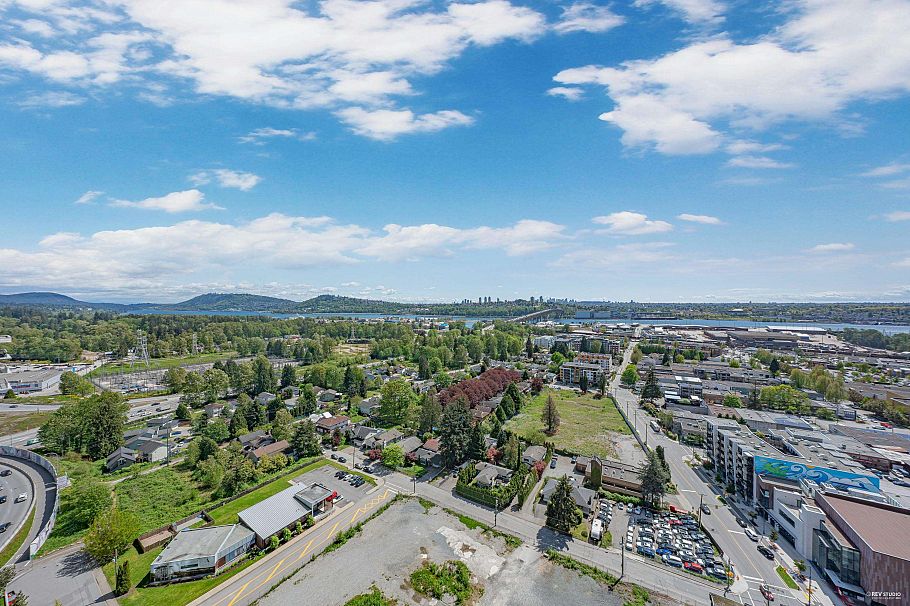 2604 1500 Fern Street North Vancouver, BC - 2