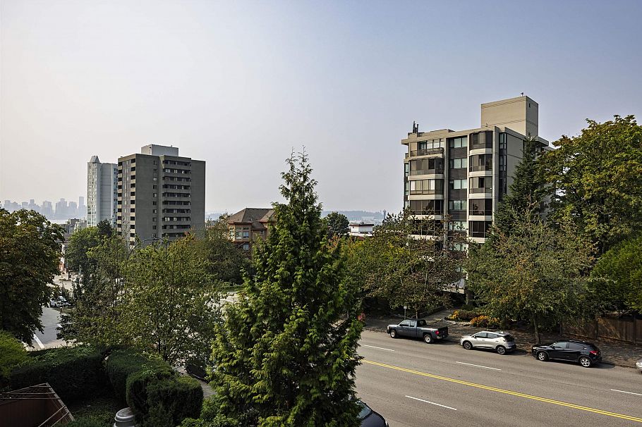 302 540 Lonsdale Avenue North Vancouver, BC - 20