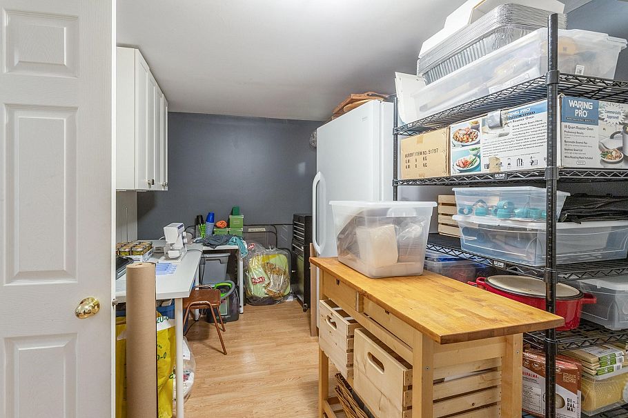 843 Whitchurch Street North Vancouver, BC - 19