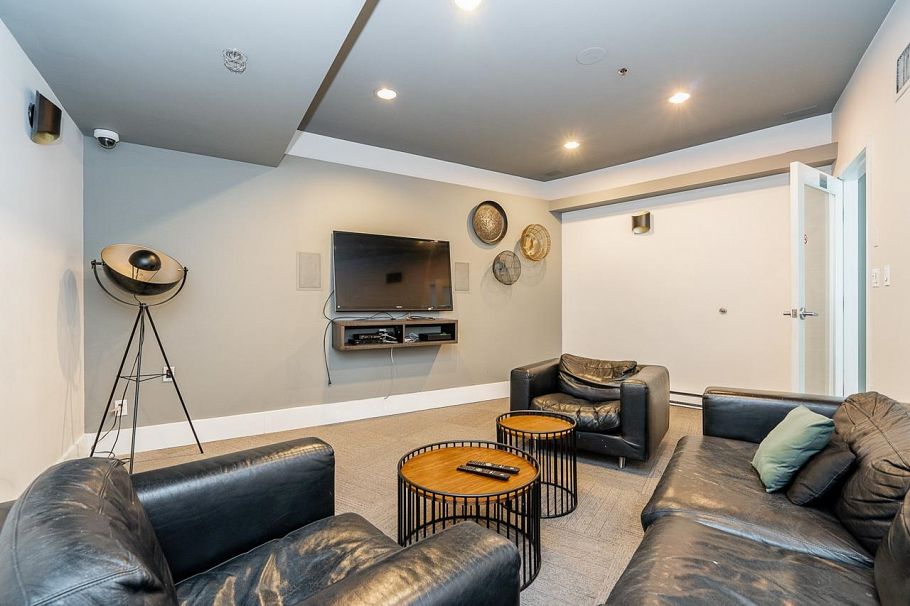 3202 501 Pacific Street Vancouver, BC - 32