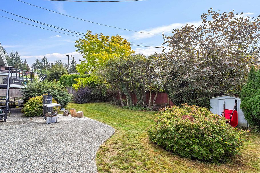 935 Beaconsfield Road North Vancouver, BC - 38