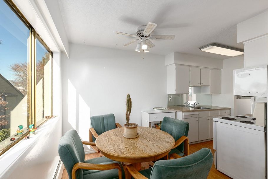 116 1345 Chesterfield Avenue North Vancouver, BC - 8