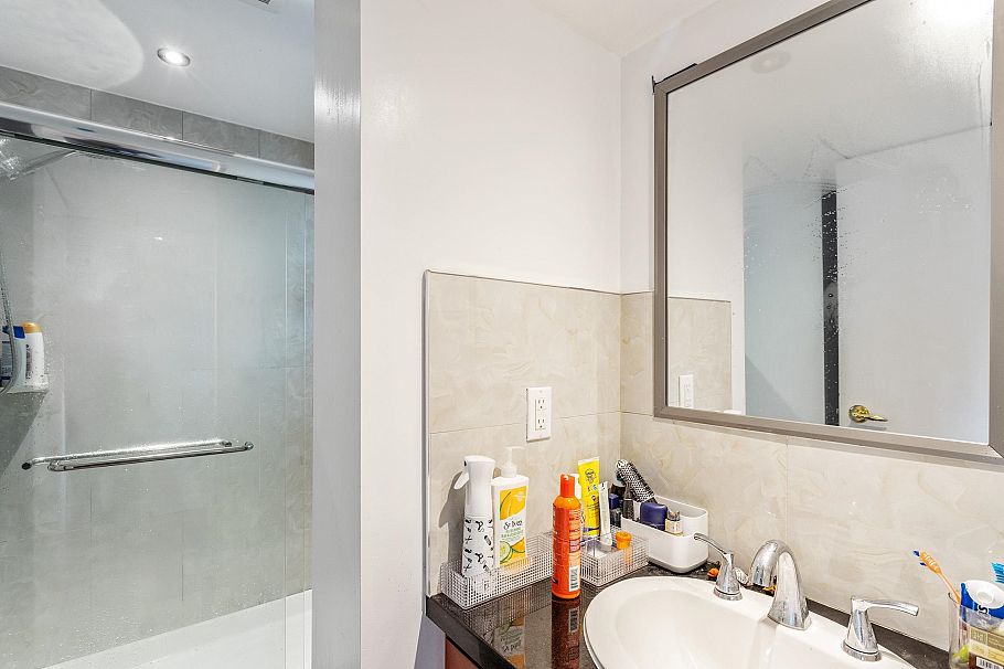 935 Beaconsfield Road North Vancouver, BC - 33