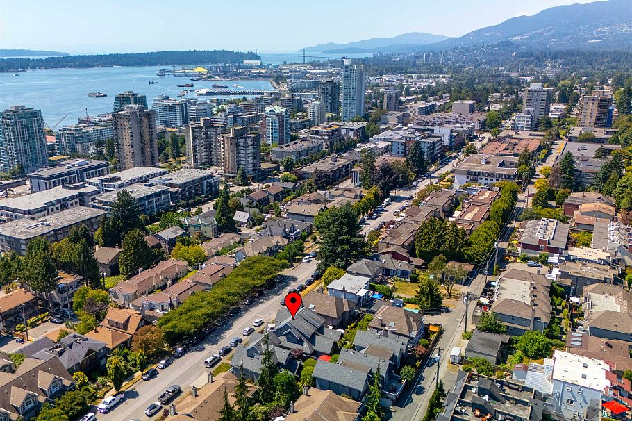 4 260 E 4th Street North Vancouver, BC - 7