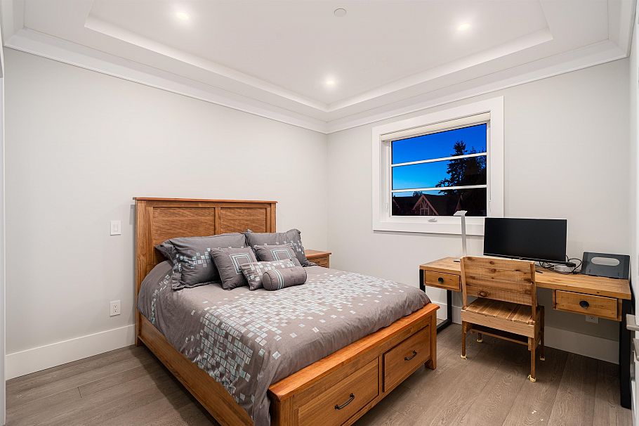 2820 W 32nd Avenue Vancouver, BC - 26