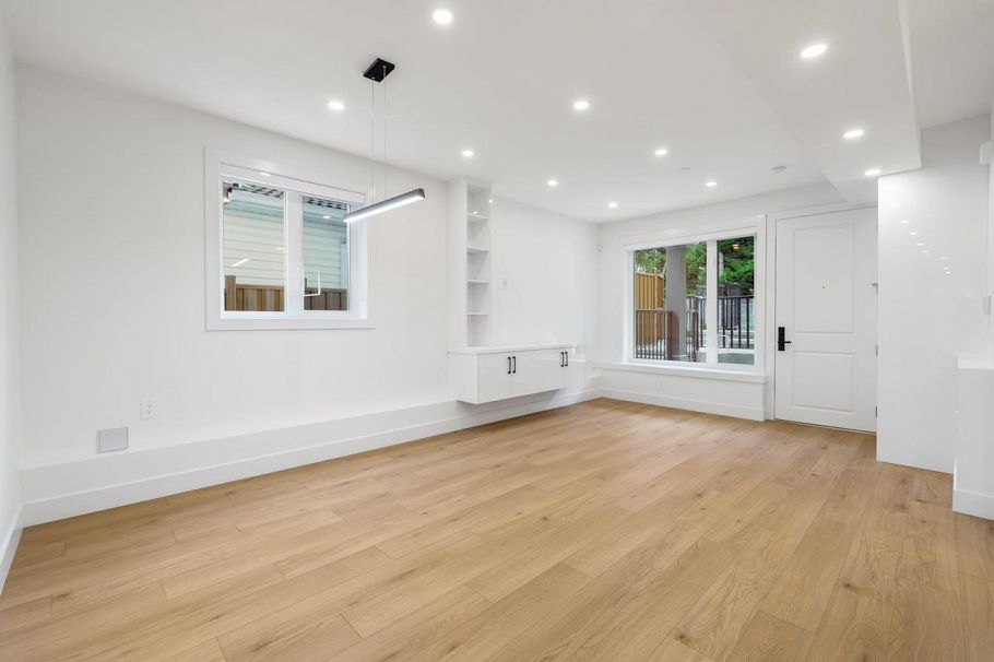 2 3096 Vanness Avenue Vancouver, BC - 8