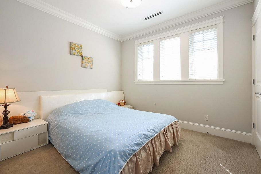 3553 W 31st Avenue Vancouver, BC - 27