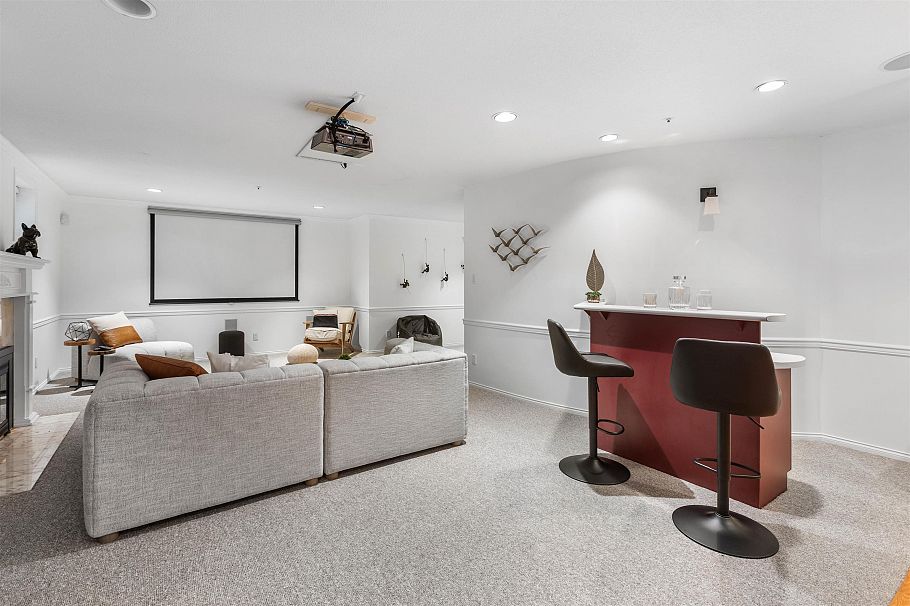 2318 Oliver Crescent Vancouver, BC - 33