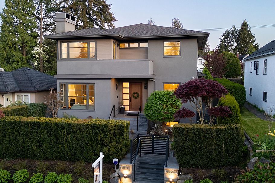 2820 W 32nd Avenue Vancouver, BC - 38