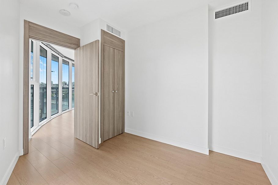 684 87 Nelson Street Vancouver, BC - 21