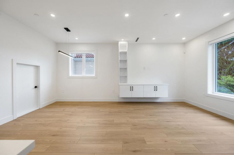 1 3096 Vanness Avenue Vancouver, BC - 8