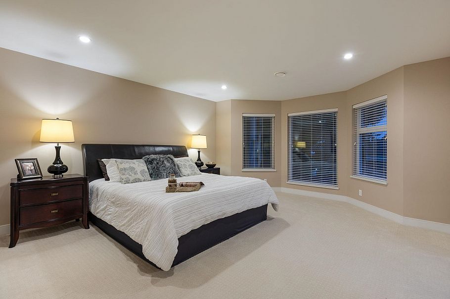 839 W 20th Street North Vancouver, BC - 19