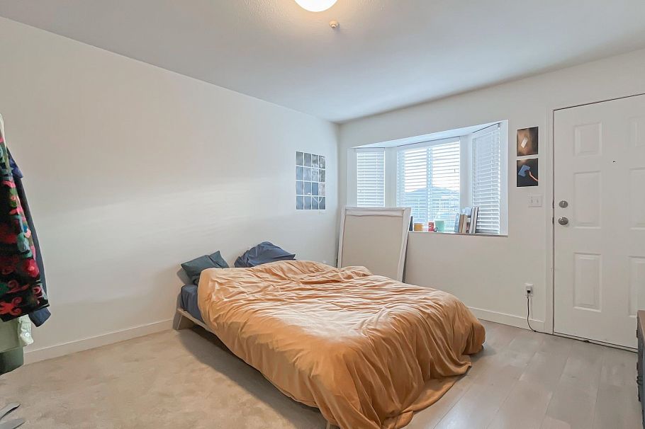 736 E 55th Avenue Vancouver, BC - 11