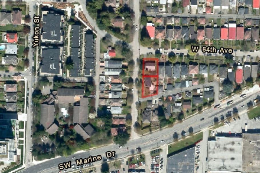 298 W 64th Avenue Vancouver, BC - 2