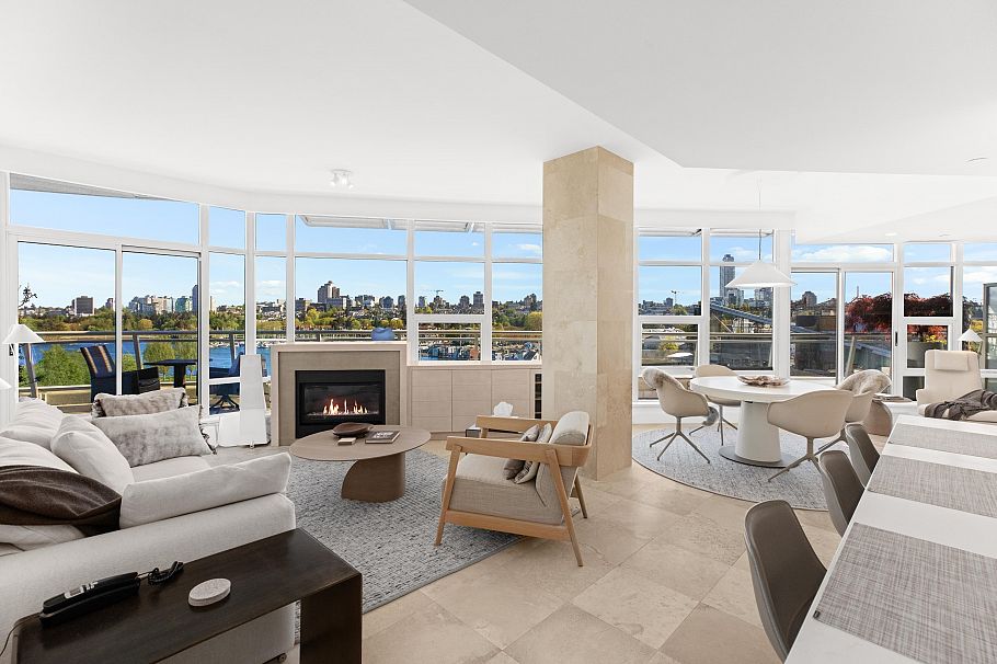 701 628 Kinghorne Mews Vancouver, BC - 10