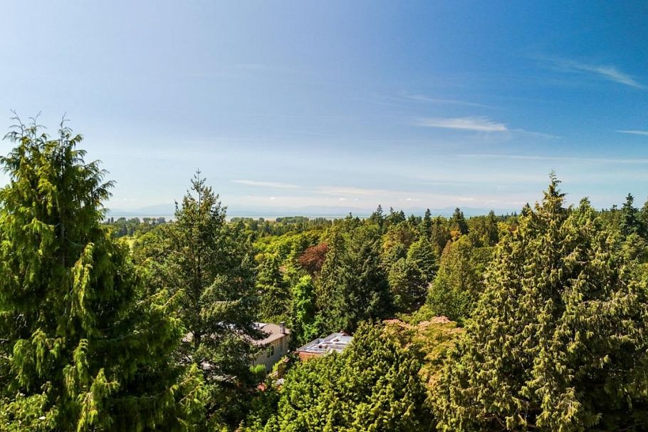 3060 W 45th Avenue Vancouver, BC - 21