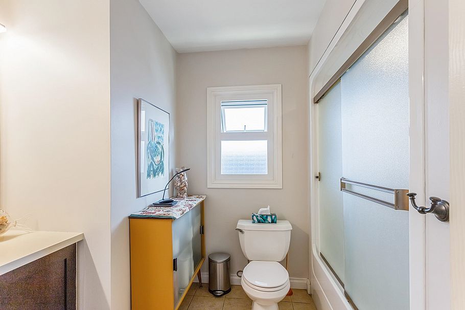 843 Whitchurch Street North Vancouver, BC - 20