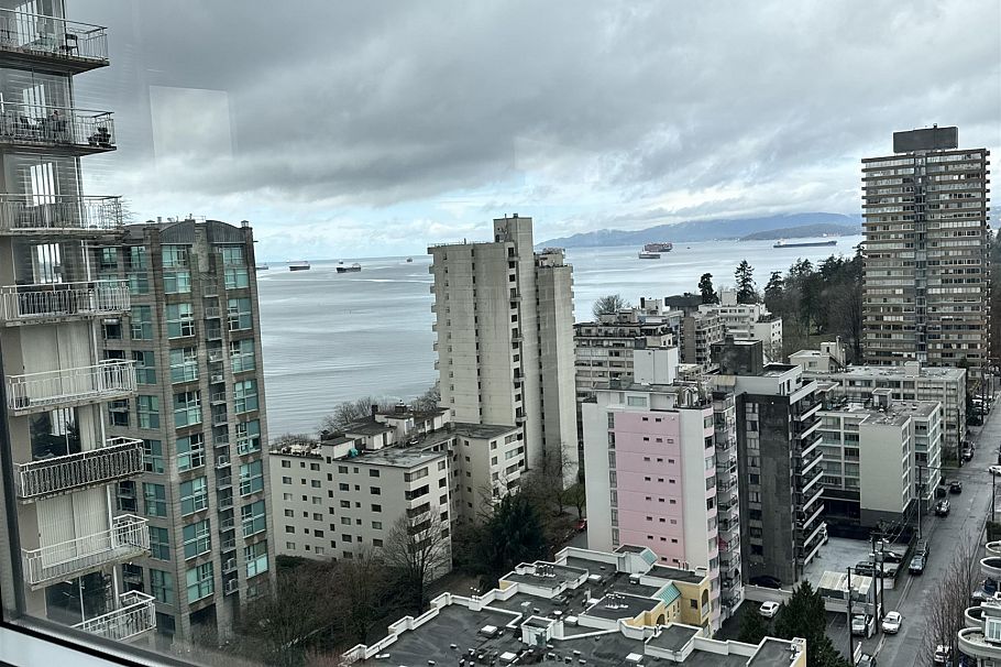 2003 1850 Comox Street Vancouver, BC - 10