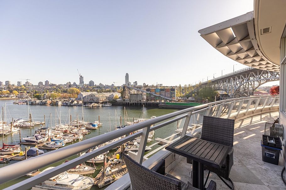 701 628 Kinghorne Mews Vancouver, BC - 25