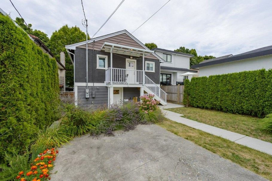 5051 Sherbrooke Street Vancouver, BC - 38