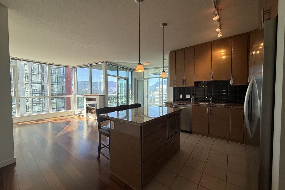 3001 1189 Melville Street Vancouver, BC - 3