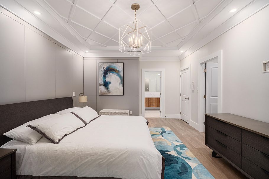 2820 W 32nd Avenue Vancouver, BC - 19