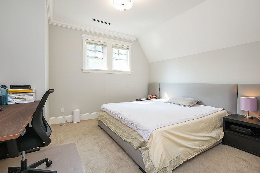 3553 W 31st Avenue Vancouver, BC - 23