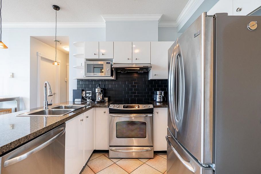 3202 501 Pacific Street Vancouver, BC - 13